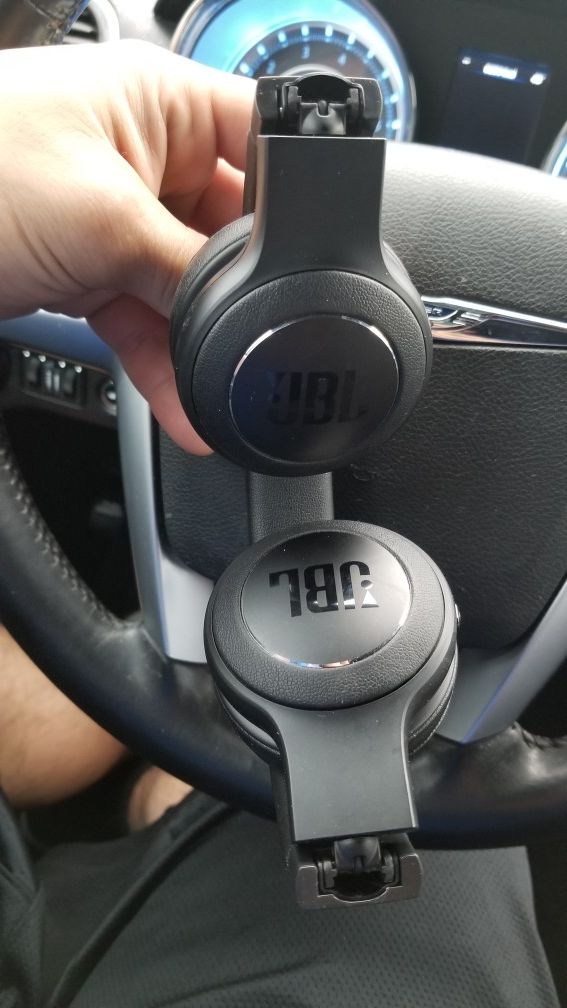 Jbl wireless headphones
