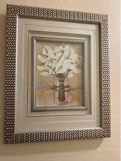 Beautiful, large (heavy) floral pictures with frames