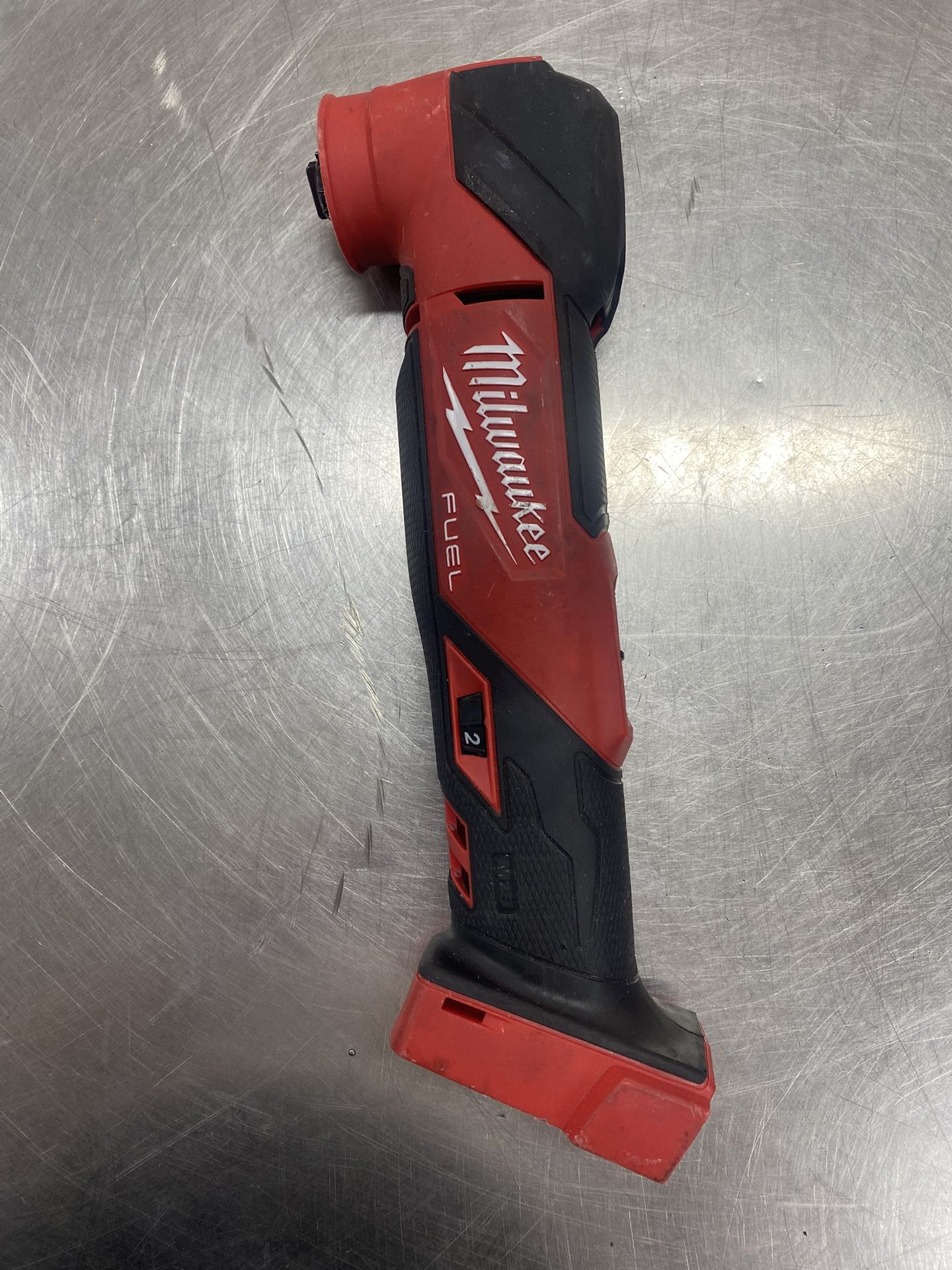 Milwaukee Multi-Tool