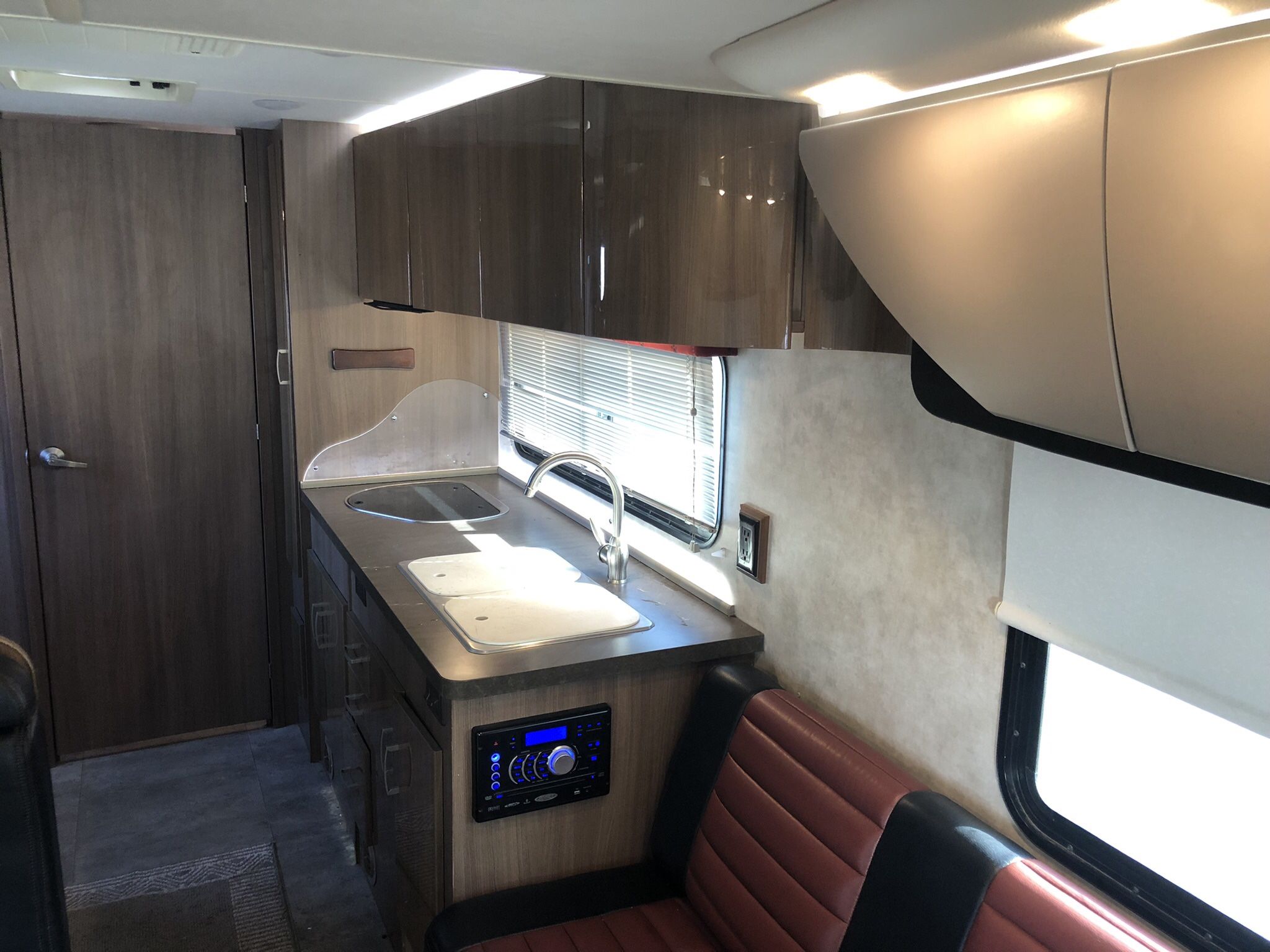 2015 Winnebago Trend 23B for Sale in San Diego, CA OfferUp