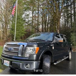 2010 Ford f150 Supercrew Cab Lariat Package 4x4