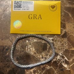 8” moissanite tennis bracelet (best offer)
