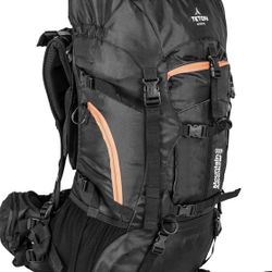 TETON Sports Mountain Adventurer4000 Ultralight Internal Frame Backpack W/ Tarp Poncho