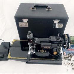1952 Singer Featherweight 221 Sewing Machine  & Table