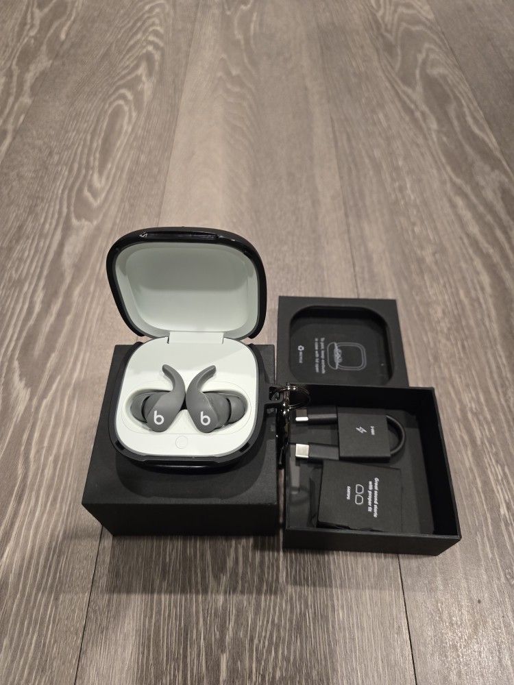 Beats Earbuds