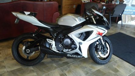 08 GSXR 600