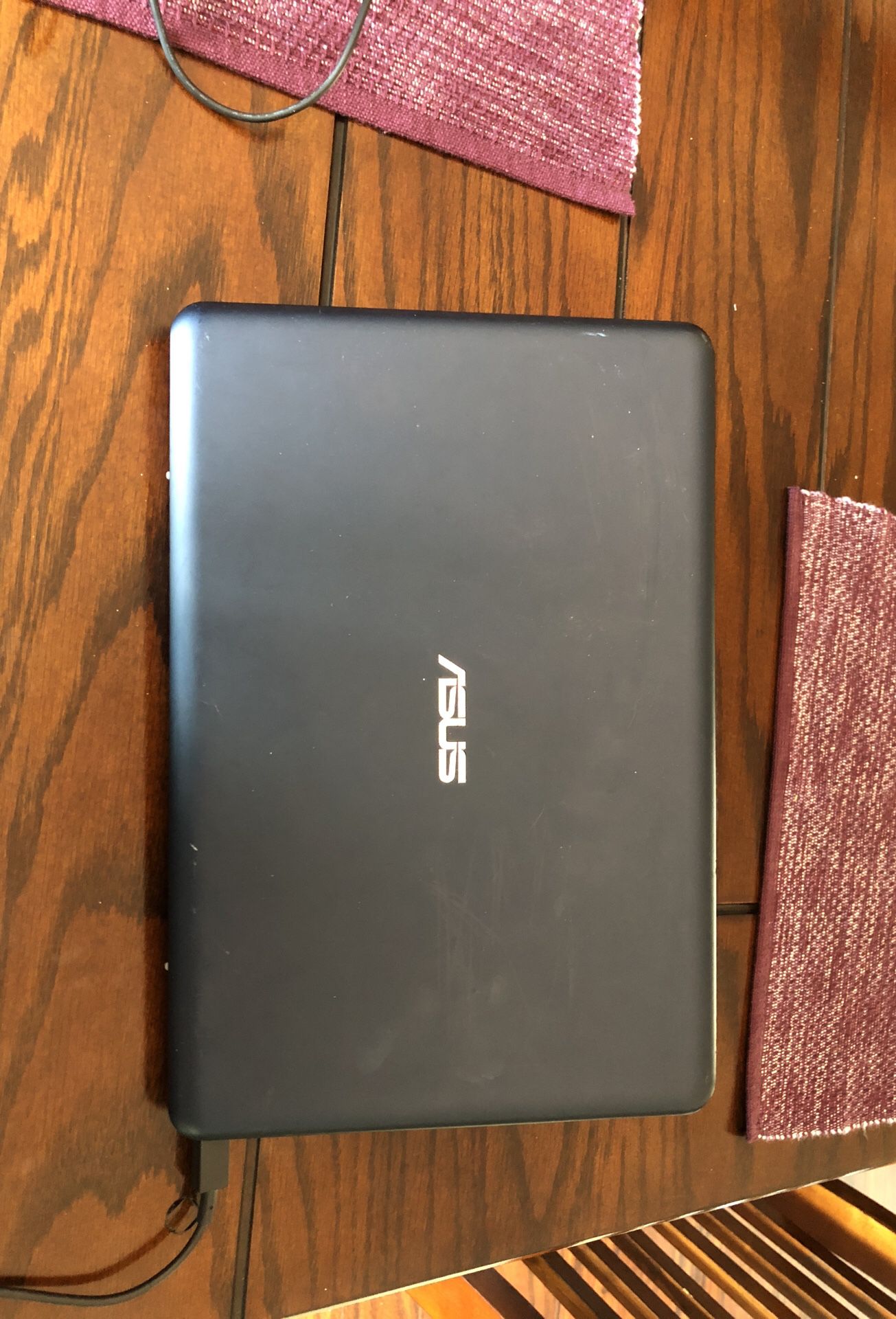 Asus notebook like new