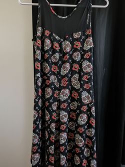 Hot topic dress never worn