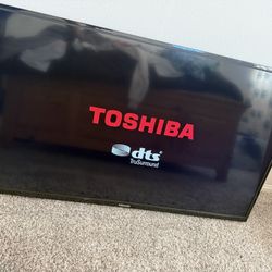 52” Toshiba TV – Great Condition 