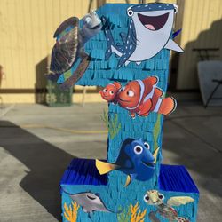 Finding Nemo Number Pinata 