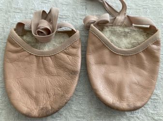 Bloch Ladies Half Sole Ballet Turner Shoes Size Small