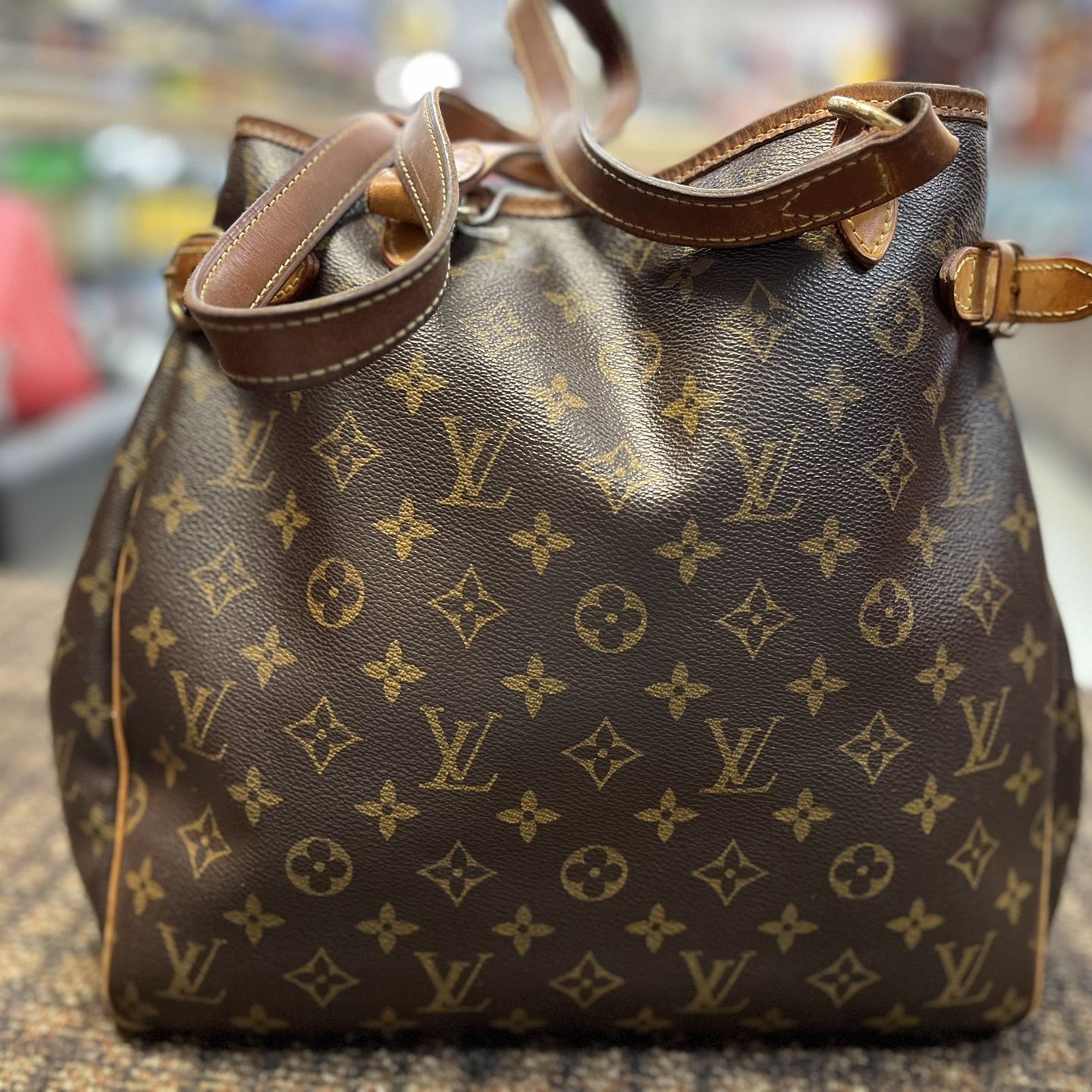 Louis Vuitton Monogram Batignolles Vertical for Sale in Sunset