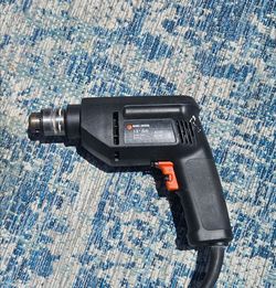 Black & Decker 3/8" corded drill