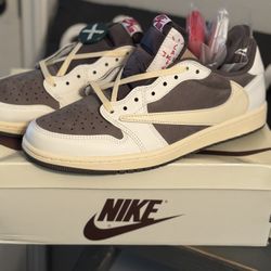 Jordan 1 TS Reverse Mocha 