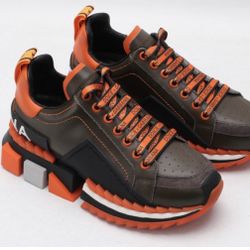 Dolce & Gabbana Super Queen