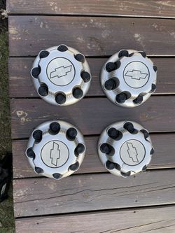Chevrolet Express Wheels Hub Covers