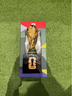 TROPHY REPLICA