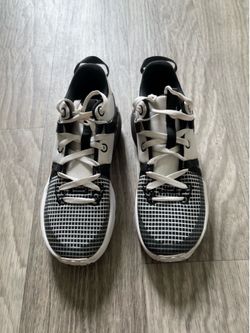 Nike volleyball shoes