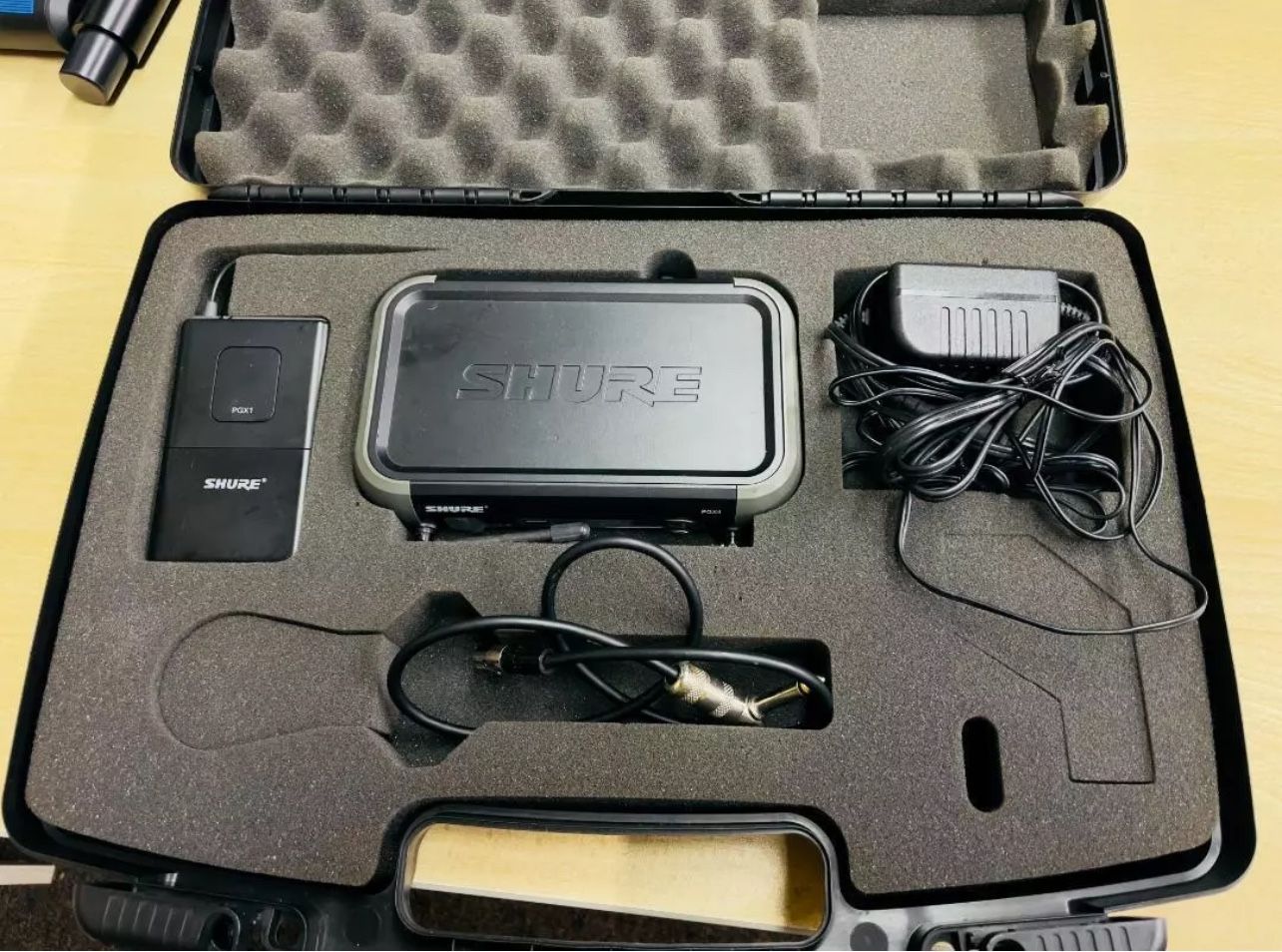 Shure GLX4 Wireless Microphone