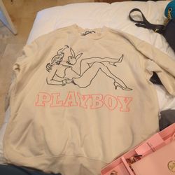Playboy Sweater Unisex medium