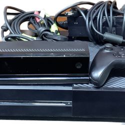 Microsoft Xbox One with Kinect, Controller, and Cables - Used