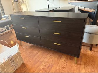 Double dresser