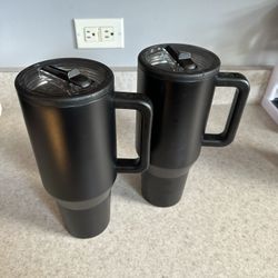 40oz Hydrojug Water Bottles