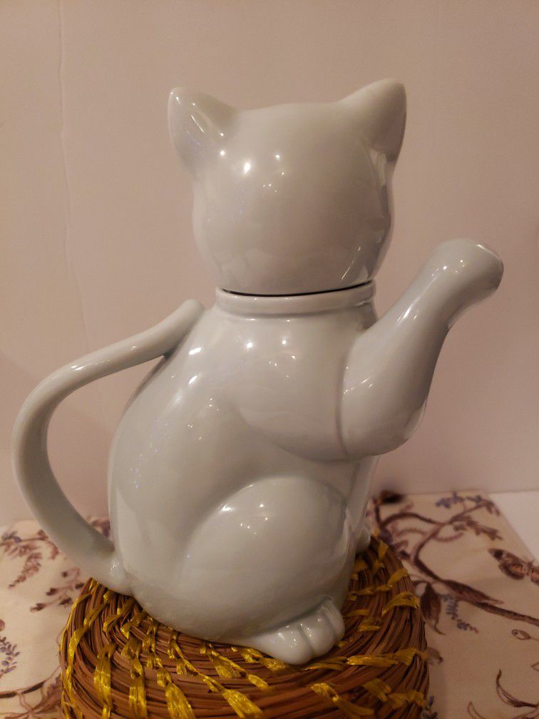 Takahashi San Francisco kitten cat teapot black - Depop