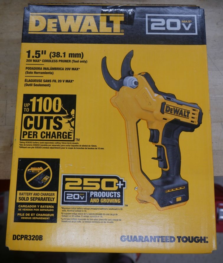 DeWalt DCPR320B 20V MAX Li-Ion 1-1/2 in. Cordless Pruner (Tool Only) New