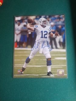 Autographed 8X10 Colts Star Andrew Luck