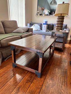 Coffee Table And Two Table Stands Set