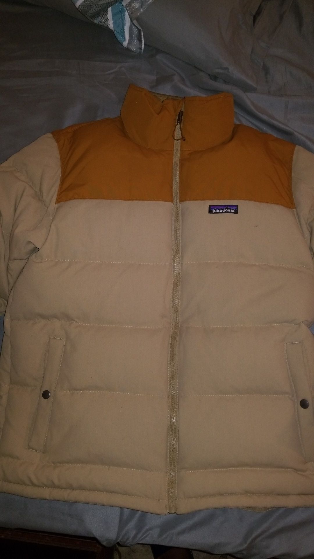 Patagonia wheat on wheat bubble 300 price are negotiable n trades are accepted