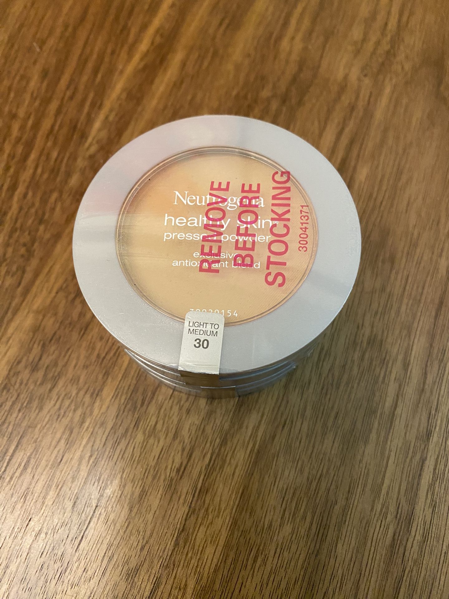 2-Pack Of Neutrogena Pressed Facial Healthy Skin Powder LIGHT TO MEDIUM 30.