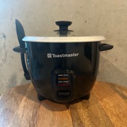 Toastmaster Electric Rice Cooker with Glass Lid,10-Cup, Black