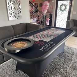 Roulette Table Includes 20 inch Wheel