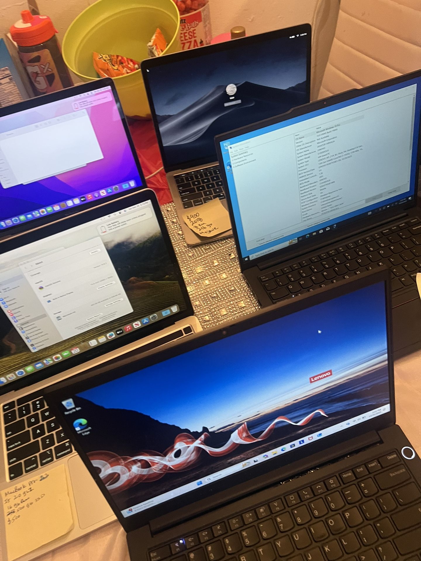 MacBook Pros Lenovo Laptops