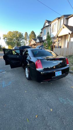 2016 Chrysler 300 Black Full-Size Sedan