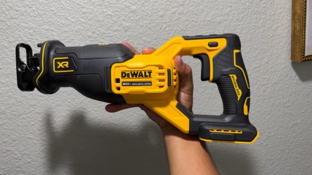 Dewalt 20v Sawzall XR Serrucho XR