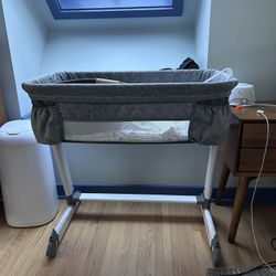 Free Baby Bassinet!
