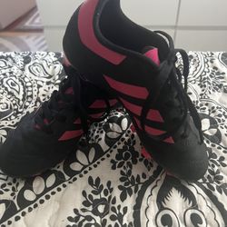 Girls Cleats Sz 12.5 & SHINS