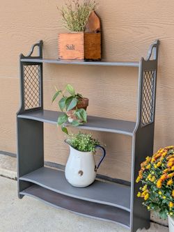 Vintage Four Tiers Country Cottage Scalloped Wall Shelf Intricate Side Panels