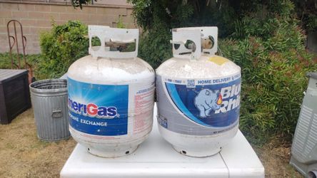 2 empty propane tanks