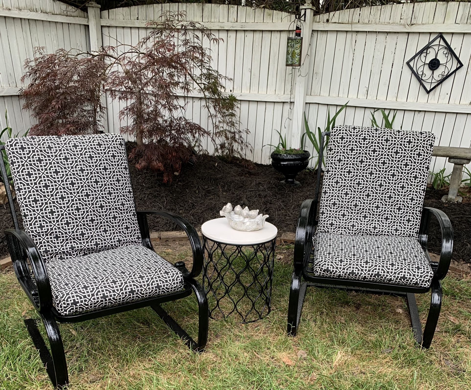 Like New Outdoor Furniture Set 