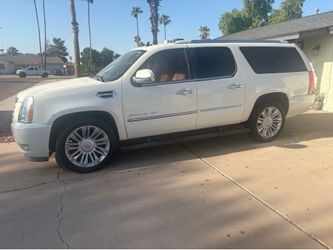 Cadillac ESV 2008