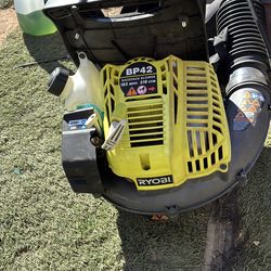 Gas Powered Backpack Blower
