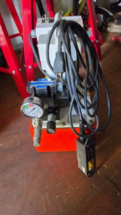 Hydraulic Pocketshear System