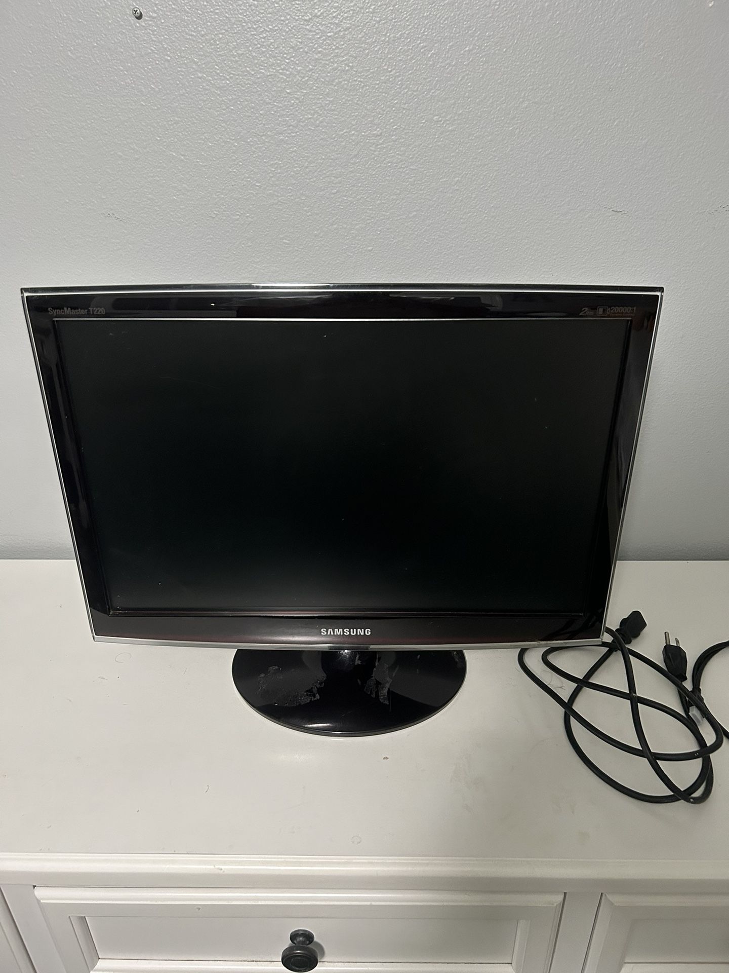 Samsung 22” HD Monitor