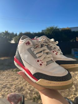 Jordan 3 Retro Fire Red Size 4Y