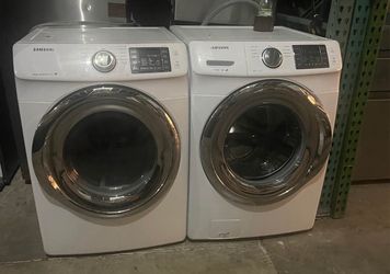 SAMSUNG FRONT LOAD WASHER AND DRYER STACKABLE