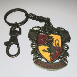 Harry Potter Gryffindor metal keychain 